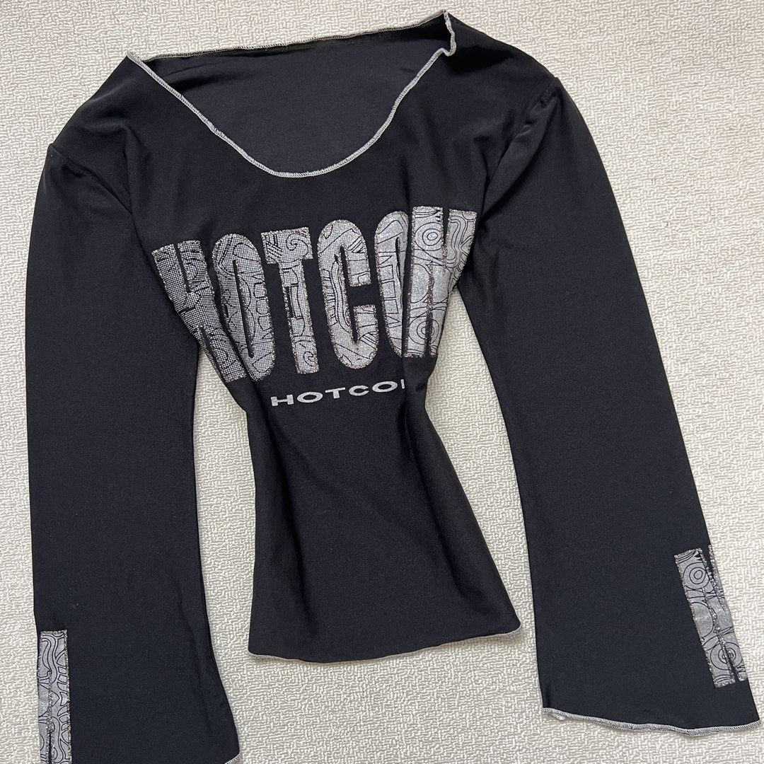 hotcom mesh sheer top (Category: Longsleeves) located in Limay. Submitted by budolfindsrawrawr (Listing ID 1463719855, Image 2). Description: hotcom mesh sheer top - fits s/m l19.5 b32-36 - in excellent condition .