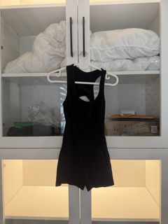 (Category: ) located in . Submitted by destashingmycloset (Listing ID 1463691532, Image 1). Description: .