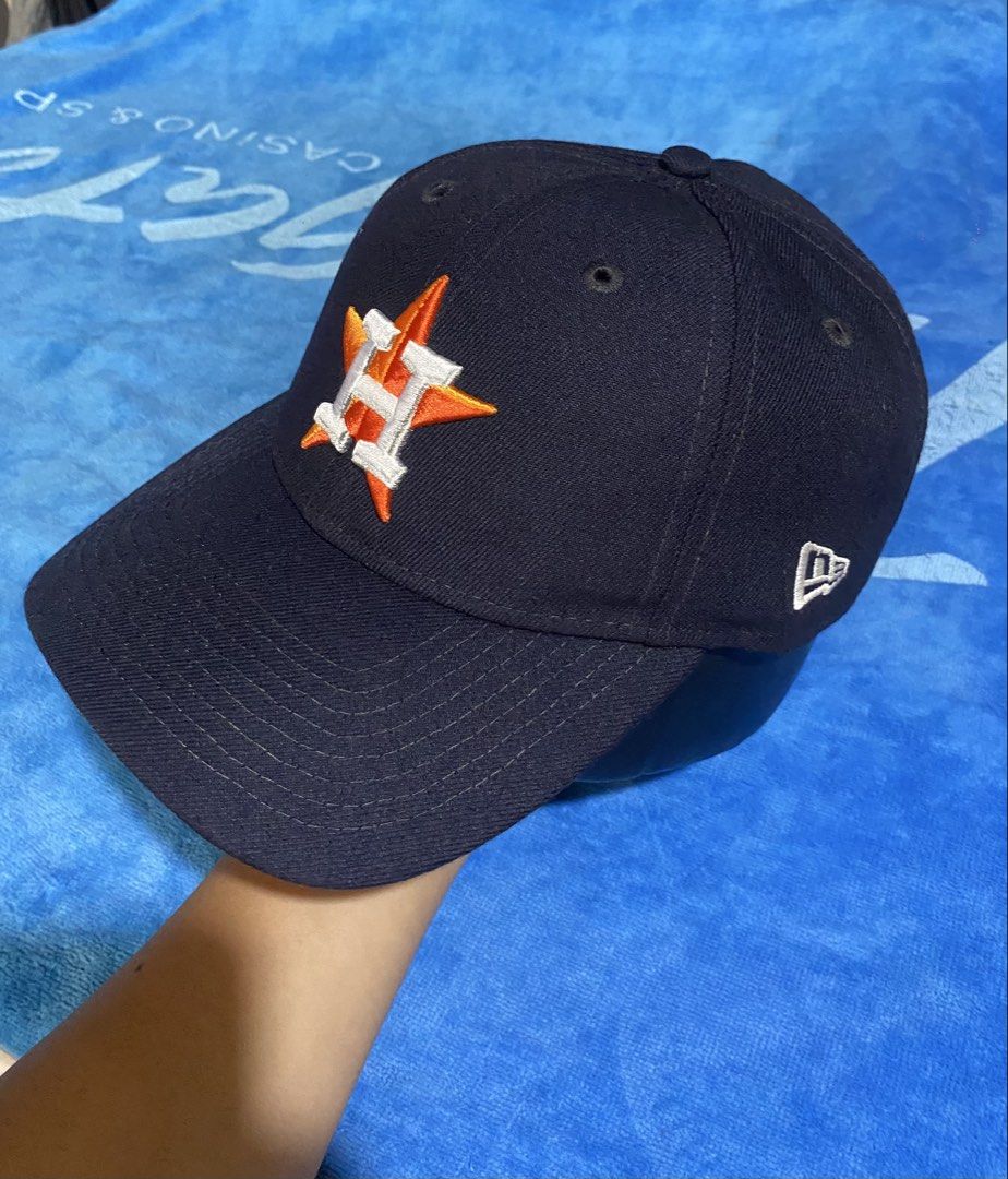 Houston New era Cap (Category: Caps & Hats) located in Cebu City. Submitted by jerianix (Listing ID 1463608963, Image 1). Description: Houston New Era Cap One size Good condition No issues .