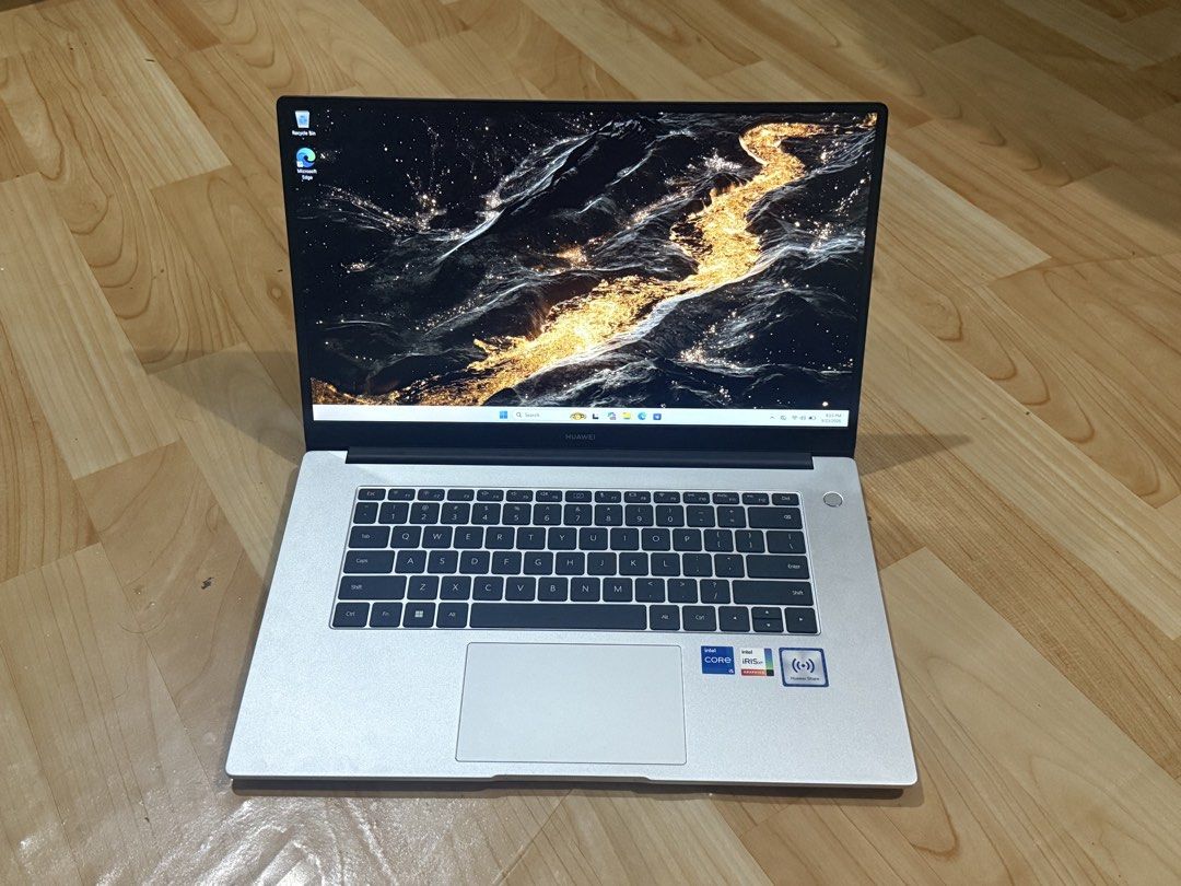 HUAWEI D15 i5 11th gen 8RAM 512 SSD (Category: Laptops & Notebooks) located in Manila. Submitted by jaycore19 (Listing ID 1463680509, Image 1). Description: HUAWEI D15 i5 11th gen 8RAM 512 SSD Processor: 11th Gen Intel(R) Core(TM) 15-113567 @ 2.40GHz (8 CPUs), ~ 2.4GHz Current Display Mode: 1920 x 1080 (32 bit) (60Hz) Intel(R) Iris(R) Xe Graphics MEMORY 8RAM STORAGE 512 SSD Good For Video Editing Goof For Auto cad Online Class Movie Neflex busine