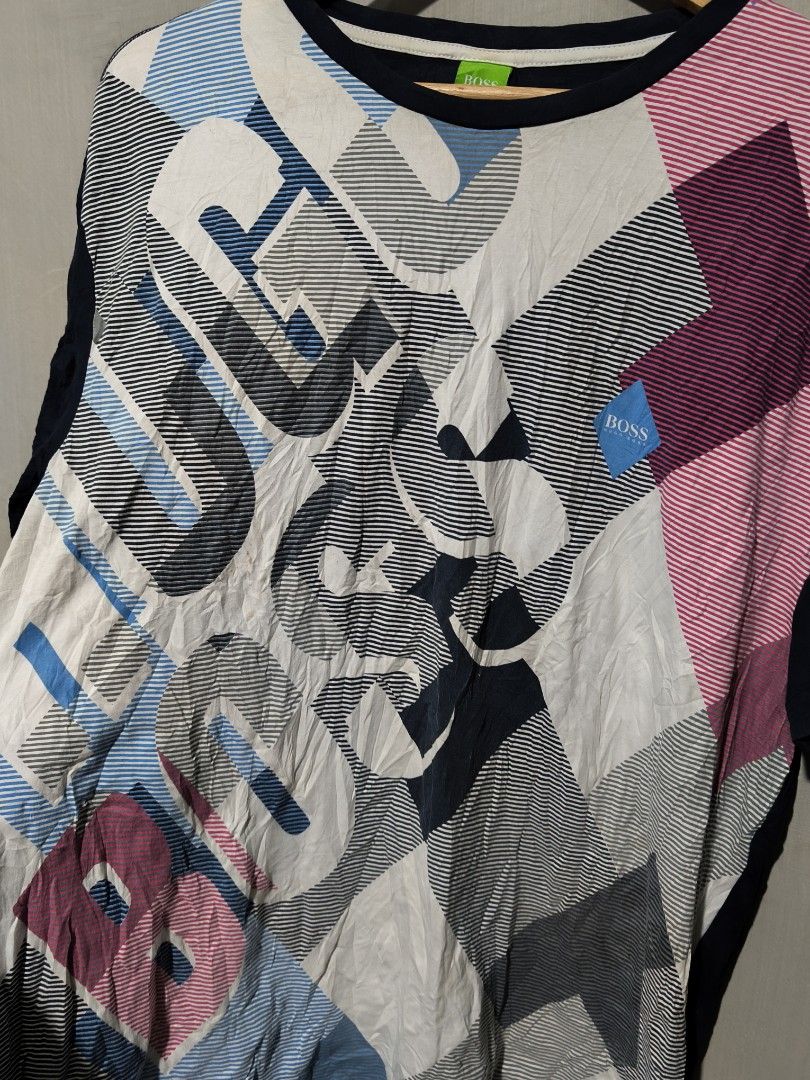 HUGO BOSS (Category: Tshirts & Polo Shirts ) located in Pandi. Submitted by rhaine.2zz (Listing ID 1463705422, Image 2). Description: HUGO BOSS EXCELLENT CONDITION NO ISSUE NEED WASH ONLY 22 WIDTH 28 LENGTH 9/10 COLOR RATE OR BETTER 📩📩📩.