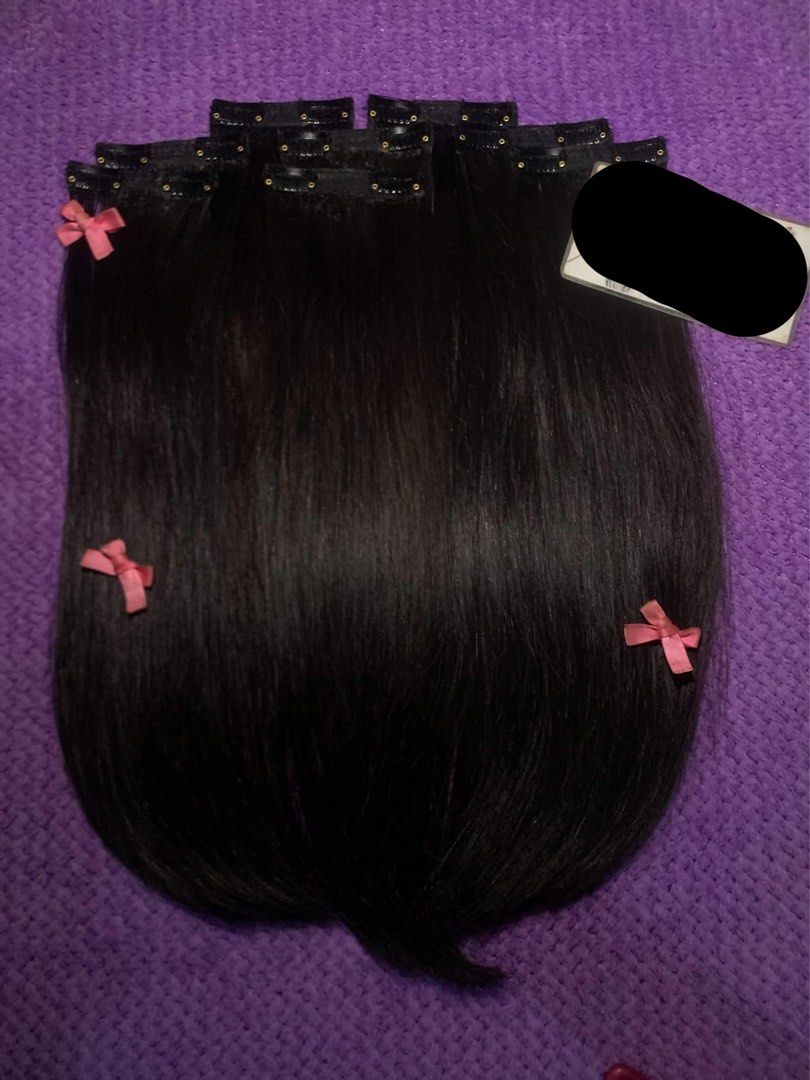 Human hair extensions (Category: Hair Accessories) located in Manila. Submitted by lorzanonik13398 (Listing ID 1463565963, Image 1). Description: Bnew unused Excellent quality Converted into 5 pcs of 3 clips and 3 pcs of 2 clips = total of 9 panels Natural black color 250 grams 17-19 inches Rfs: work requires longer hair length.