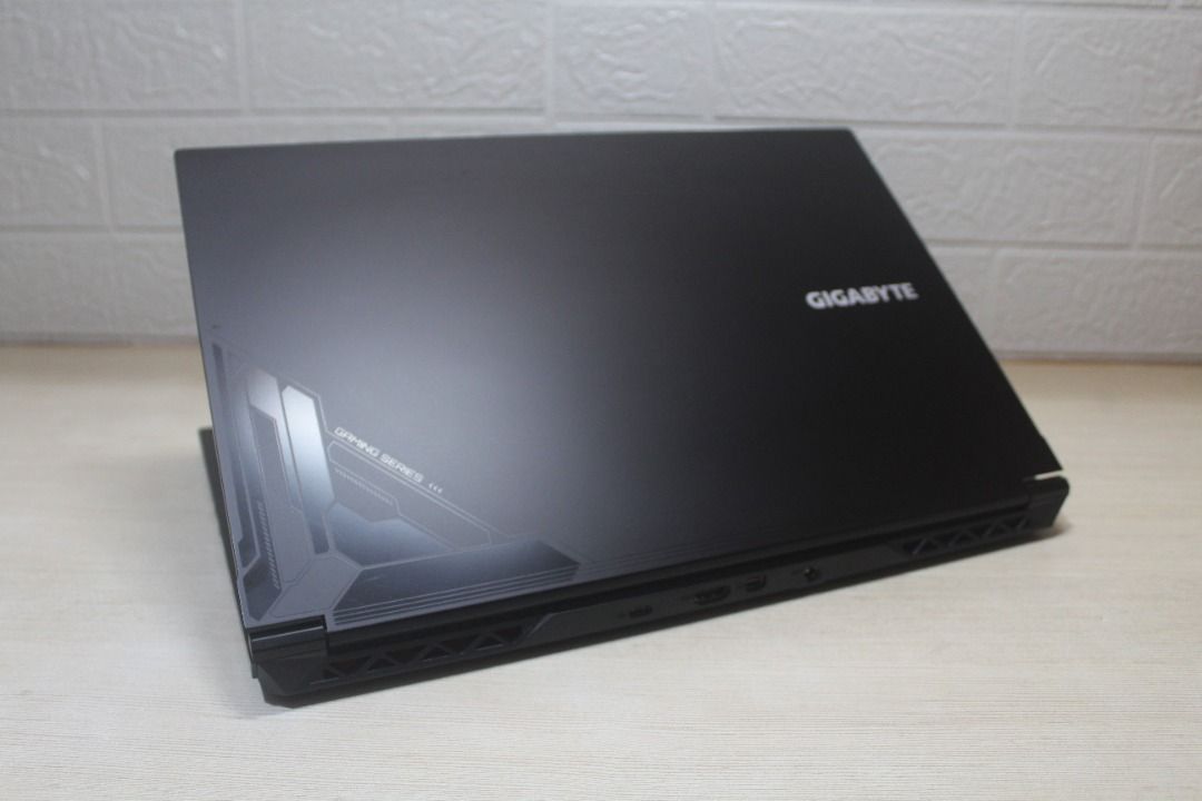i7 RTX4050 Gigabyte gaming laptop (Category: Laptops & Notebooks) located in Pasay City. Submitted by Rsgadgets (Listing ID 1463688169, Image 2). Description: 𝗥𝗧𝗫𝟰𝟬𝟱𝟬 𝗶𝟳 𝗴𝗶𝗴𝗮𝗯𝘆𝘁𝗲 𝗚𝗮𝗺𝗶𝗻𝗴 𝗚𝟱 Gigabyte G5 MF5 i7 RTX4050 - 2ND HAND our price 45k ONLY -Nvidia RTX4050 6GB -fhd + Backlit keys -RAM 16GB + SSD 512GB 98% smooth Presentable -Intel Core i7-13620H 13THGEN 16 cpu (2.40GHZ TURBO UP TO 5.00GHZ) -16inch FHD ( 1920x1080) 14
