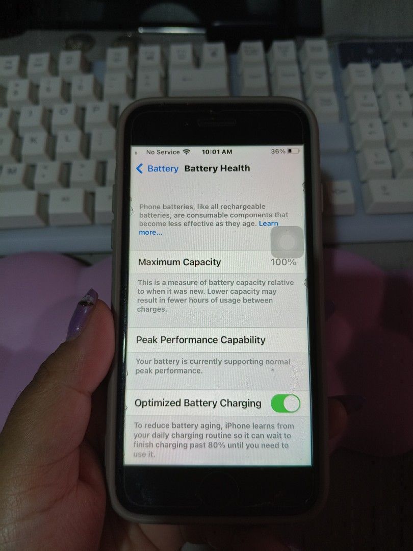 Ip7 128gb (Category: iPhone 7 Series) located in Manila. Submitted by dvnsn01 (Listing ID 1463685806, Image 2). Description: 📱 IPHONE 7 128GB FOR SALE! 🔥 ✨ 128GB Storage ✨ ALL FUNCTIONS WORKING ✅ ✨ Camera / Touch ID / WiFi / Bluetooth / Speaker / Charging — WORKING ⚠️ SIM SERVICE / CELLULAR NETWORK NOT WORKING 📶 WiFi use — perfect for apps, photos, videos, Messenger, TikTok, etc. 💰 ₱2,500 ONLY — NEGOTIABLE! 🔥 Rush sale! Serious buyers only. 