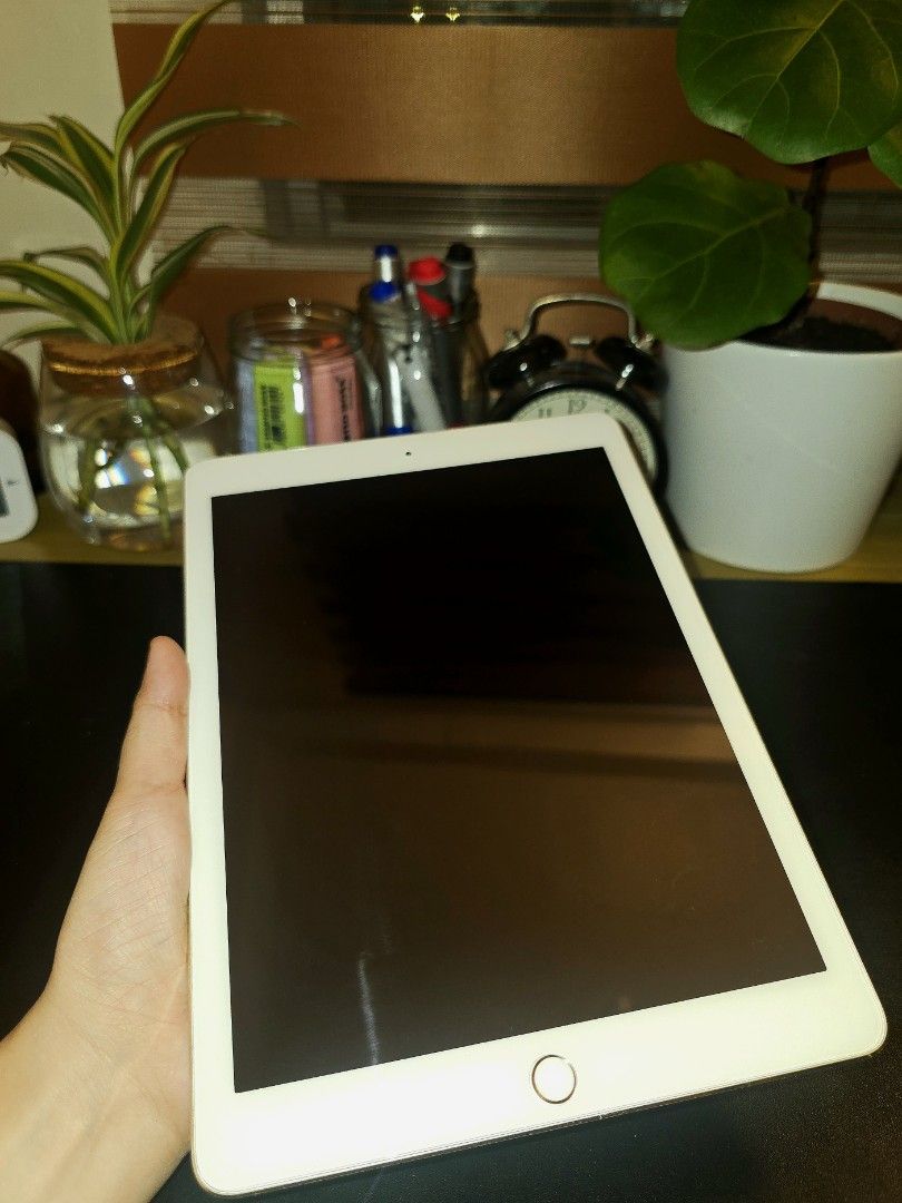iPad Air 2 (Category: iPad) located in Lapu Lapu. Submitted by kai_prz (Listing ID 1463718516, Image 2). Description: UNIT SPECIFICATIONS Model: iPad Air 2 Storage: 16GB RAM: 2GB Connectivity: WiFi only Processor: Apple A8X OS: iPadOS 15 Screen Size: 9.7 inches (2048 x 1536 Retina Display) Camera: 8 MP iSight rear camera, 1.2 MP FaceTime HD front camera Color: Gold Battery: No issues Unlock: Thumbprint Comes with: - Charger & lightning cord with 