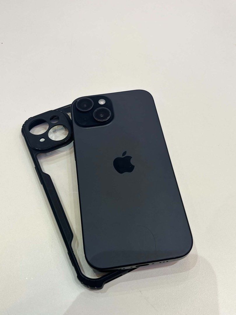 Iphone 15 128GB 100BH (Category: iPhone 15 Series) located in Muntinlupa City. Submitted by Jekjek06 (Listing ID 1463597545, Image 2). Description: FS: IPHONE 15 128GB FACTORY UNLOCKED VIA eSIM (BLACK) 24,499 (slight nego) EXCELLENT CONDITION IOS LATEST VERSION 26.6.1 NO SIM RESTRICTION (OPEN LINE) LL/A US VARIANT 100% BATTERY HEALTH (ORIG), 37 CC NO REPLACED PARTS/NO HIDDEN ISSUE TRUETONE, FACE ID AND ICLOUD WORKING HAIR SCRATCHES SA SCREEN- doe