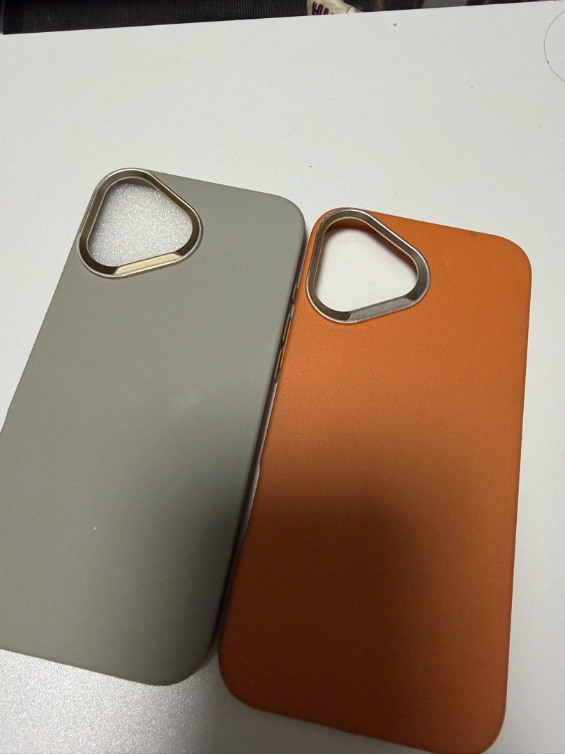 Iphone 16 plus cases and Apple watch strap (Category: Cases & Sleeves) located in Makati City. Submitted by uniqueandtrendy (Listing ID 1463616463, Image 1). Description: Tale all for 500 Most are unsued.