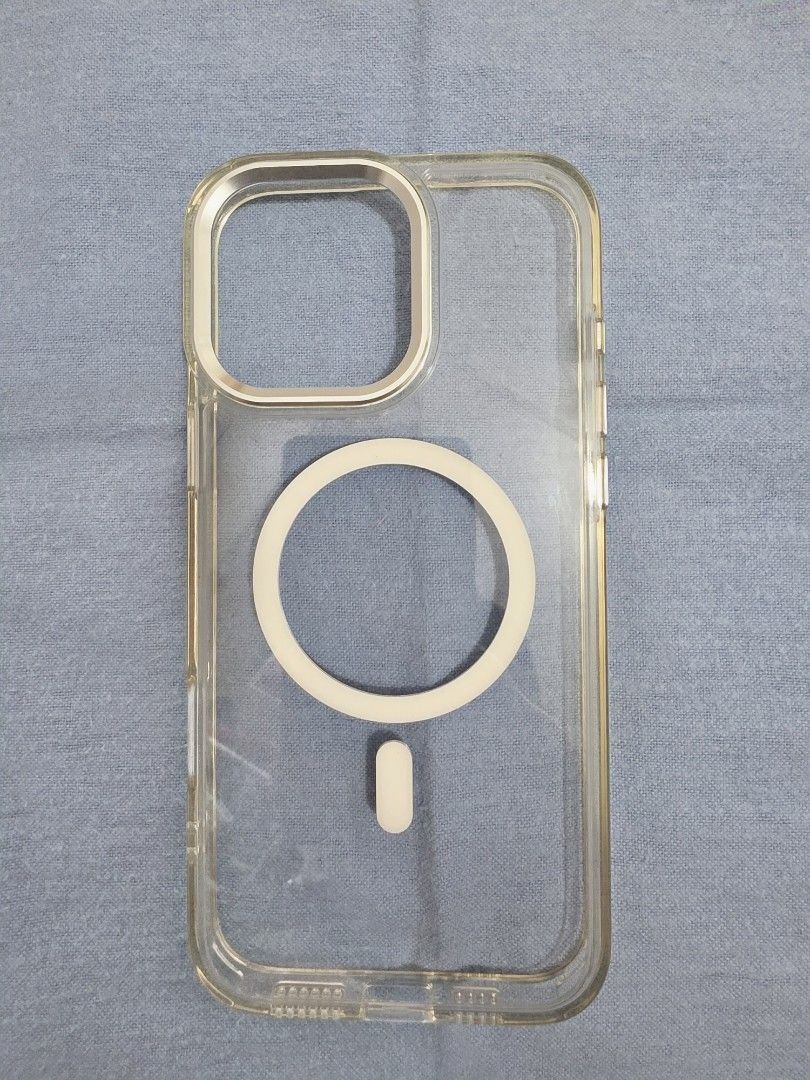 iphone 16 pro max (cases) (Category: Cases & Sleeves) located in Quezon City. Submitted by kenchanaa (Listing ID 1463701172, Image 1). Description: Selling my cases! - clear cases might have yellowing - meet-up only: SM North, Trinoma, Vertis North, MRT or LRT stations. - shipping: sf will depend, will have to check jnt, lalamove or grab/angkas express.