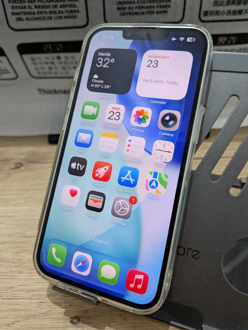 iPhone 16e 512gb 100bh with Warranty (Category: iPhone 16 Series) located in Tayug. Submitted by recoveringshopaholic123 (Listing ID 1463689222, Image 1). Description: iPhone 16e 512GB White Battery health: 100% Cycle count: 86 ✅ with Apple warranty until April 2027 ✅ NTC certified ✅ no software/hardware issues ✅ no cracks, dents, deep scratches, or chipped paint INCLUSIONS: ✅ with screen protector ✅ with soft clear case ✅ comes with original box