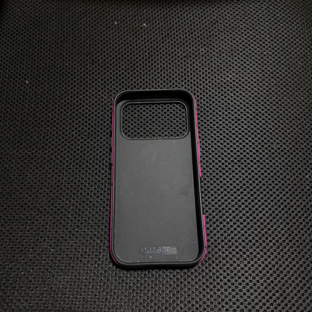 Iphone 17 pro case (Category: Cases & Sleeves) located in Tarlac. Submitted by el401_ (Listing ID 1463728126, Image 3). Description: .
