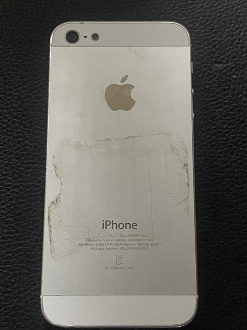 Iphone 5 partially working sold as parts (Category: Others) located in Manila. Submitted by rhongshunsee (Listing ID 1463701232, Image 2). Description: iPhone 5 16Gigs for parts LCD Touch issues on left portion might need replacement But logic board, call text WiFi charging still fully working Battery is good No ICloud ID already factory reset and signed out Recommended for technician who have know how of Iphone Parts Once purchased after meetup 