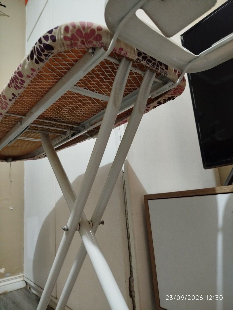 Ironing board foldable heavy duty (Category: Irons & Steamers) located in Quezon City. Submitted by crci12 (Listing ID 1463596787, Image 3). Description: Ironing board foldable heavy duty Used In good working condition Actual pictures posted What you see is what you get Rfs: hindi na nagagamit P1,000 only Pick up at commonwealth, qc area or Meet ups: *Simplicity mini stop commonwealth ave., balara, qc. *Kindly send us a message for a schedule of 