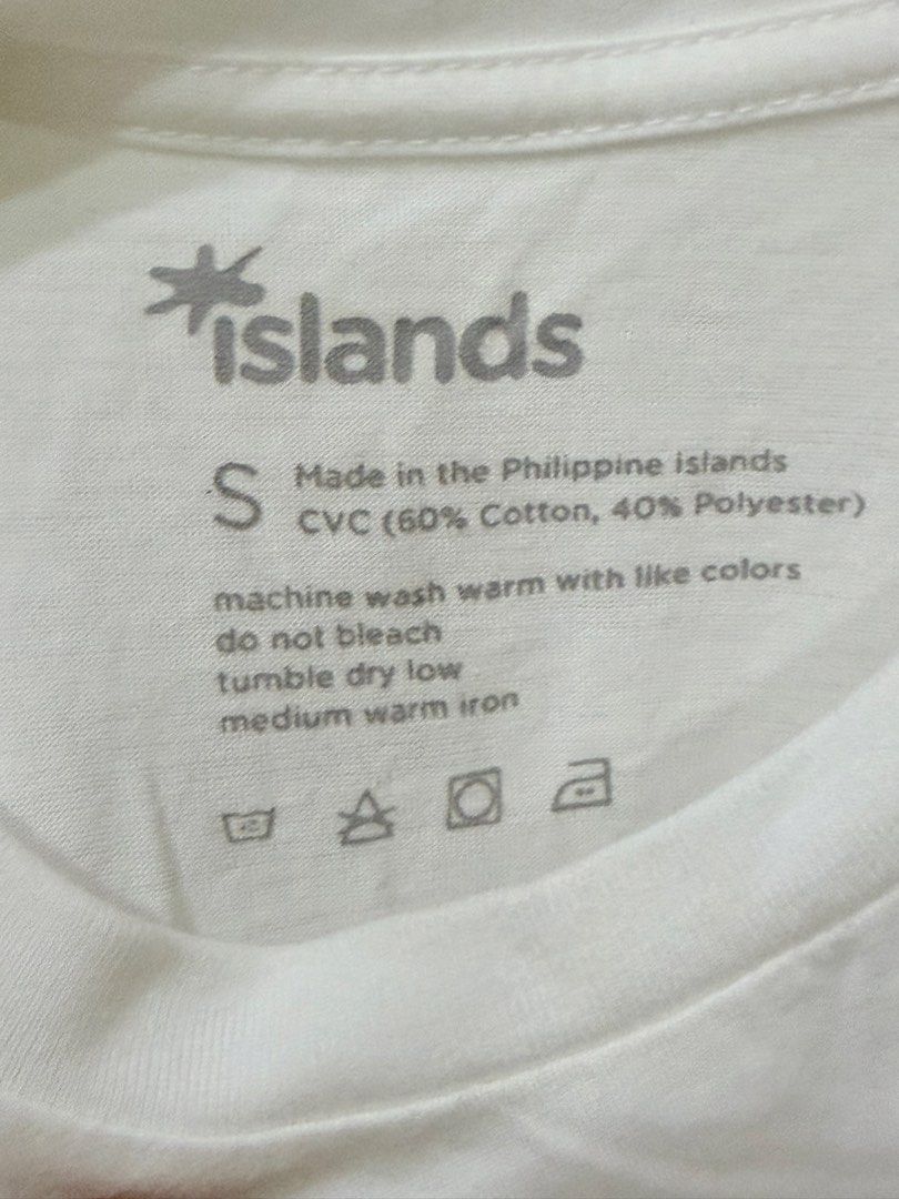 Islands Boracay tshirt (Category: Tshirts & Polo Shirts ) located in Manila. Submitted by hellokittyjhoe (Listing ID 1463698235, Image 3). Description: Bought in Boracay but gave me wrong size.