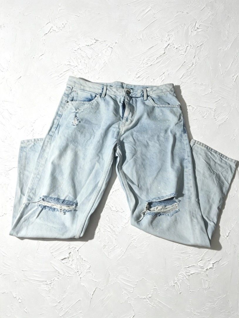 Jack & Jones Jeans Intelligence Eric Tapered Fit (Category: Jeans) located in Manila. Submitted by iceman_17 (Listing ID 1463703875, Image 2). Description: Jack & Jones Jeans Intelligence Eric Tapered Fit S 36 Denim Stark Jeans.