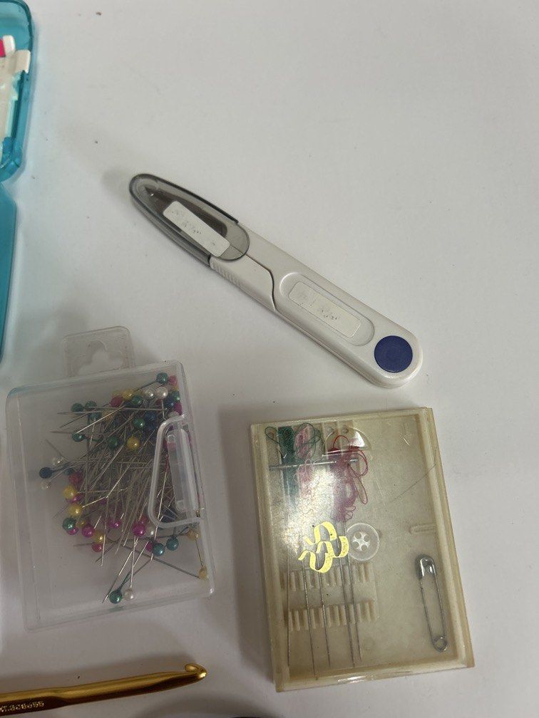 Japan Sewing kits anik anik (Category: Craft Supplies & Tools) located in Bulacan. Submitted by ourdailybreads (Listing ID 1463571808, Image 3). Description: Scissors is asero from Philippines size 6 others cane from japan surplus Thanks.