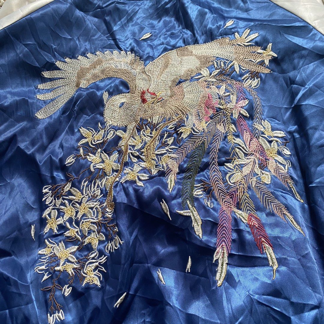 JAPANESE REVERSIBLE (Category: Coats, Jackets and Outerwear) located in Zaragoza. Submitted by 9701026734 (Listing ID 1463628284, Image 3). Description: JAPANESE REVERSIBLE JACKET SIZE MEDIUM DIMES W 20 / L 25 VERY GOOD CONDITION COLOR RATE 9.7/10 CONDITION 9.6/10 NO PINHOLE MY HONEST ISSUE NEED WASH .