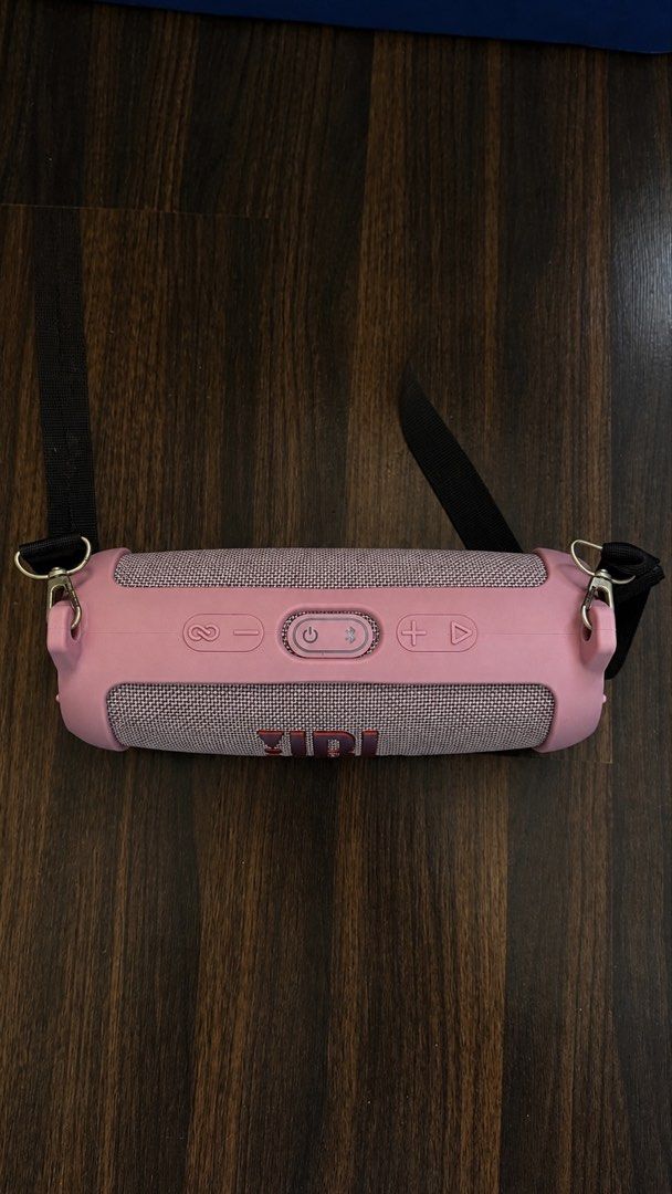 JBL Charge 5 (Category: Soundbars, Speakers & Amplifiers) located in San Juan City. Submitted by siobe69 (Listing ID 1463592667, Image 3). Description: for sale in very good condition can pass as new no issues with silicone case since day 1 of purchased with box 5,500 santa rosa laguna pickup or meetups within the area will do :).
