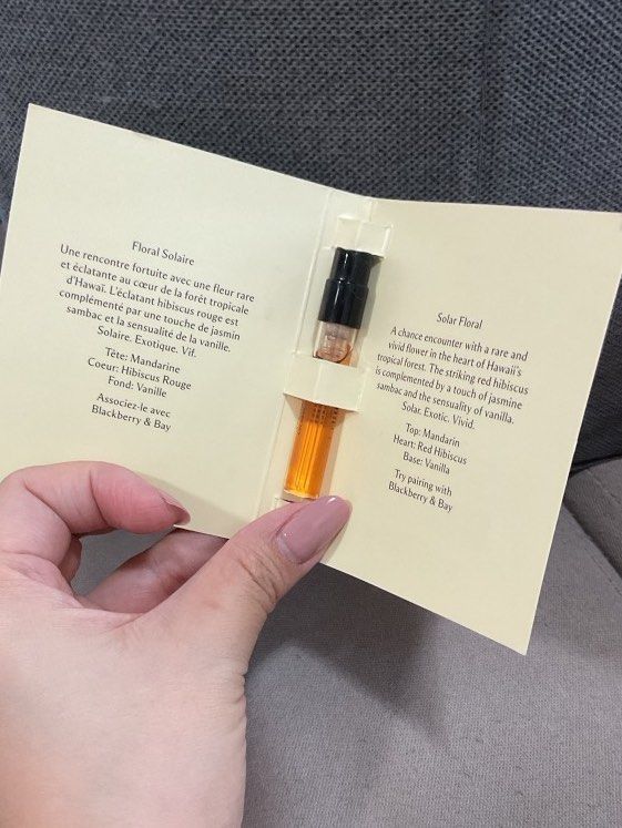 Jo Malone Red Hibiscus (Category: Fragrance & Deodorants) located in Quezon City. Submitted by lightly_loved (Listing ID 1463570366, Image 2). Description: New Purchased last year but no longer have proof of receipt .