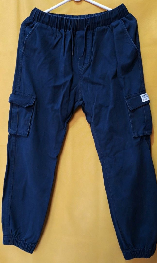 Jogger Pants Black (Category: Jeans) located in Bacoor. Submitted by kaykay858 (Listing ID 1463669462, Image 1). Description: .