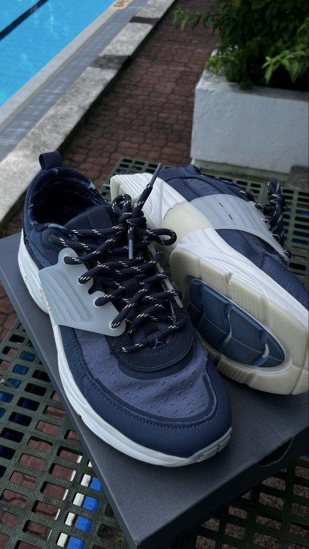 Jordan Trunner O/S (Category: Shoe inserts & accessories) located in Manila. Submitted by ugieverse (Listing ID 1463703050, Image 2). Description: STEAL | FOR SALE Jordan Trunner O/S Size 13 mens Brand-new and Original box and paper inserts P2495 only! (₱6235 srp) Original, 3 times money back if proven fake Location: Ayala Alabang, Muntinlupa Mode of Payment: Gcash/Cash (for Meetups) Pickup | Shipping via: Lalamove | Jrs.