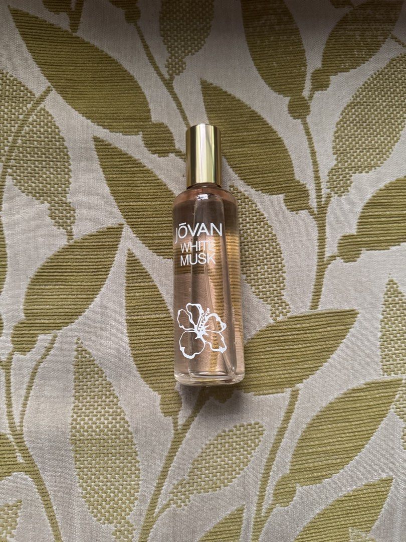 Jovan White Musk Perfume Mist (Category: Fragrance & Deodorants) located in Mandaue City. Submitted by jia.vi (Listing ID 1463694038, Image 2). Description: - Jovan White Musk Perfume Mist - few sprays missing - comes with its box .