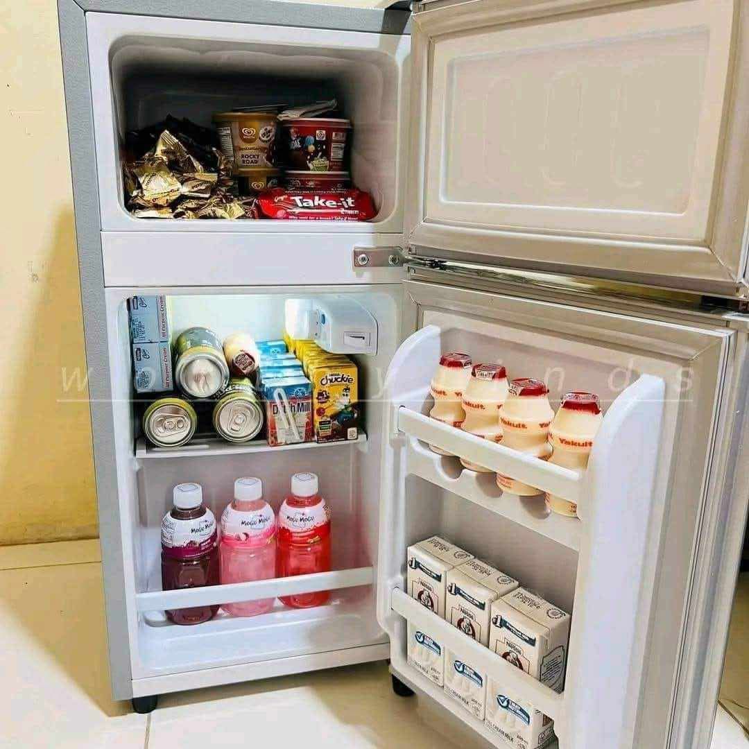 kaisa mini ref (Category: Refrigerators and Freezers) located in Tayabas. Submitted by lovelyalcaraz (Listing ID 1463609919, Image 3). Description: MINI REF KAISA VILLA 👉48L Gross Capacity 👉16L Freezing Capacity 👉32L Refrigerator Capacity 👉220V-50Hz Voltage/frequency 👉53W Rated power 👉395×445×740mm Carton size.