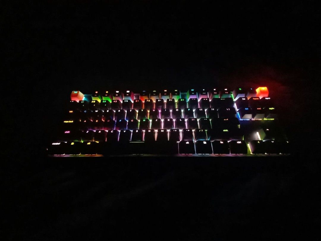 Keychron K8 Mechanical Keyboard RGB Wireless (Category: Computer Keyboard) located in Mabalacat. Submitted by dam-sun (Listing ID 1463644406, Image 3). Description: - Keychron K8 Mechanical Keyboard - Vibrant RGB Backlighting - Seamless Wireless Connectivity - Compact Layout (Perfect for Gaming & Typing) - Fully Tested and Working - Includes Original Box and Accessories.