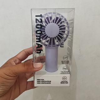 (Kategori: ) berada di . Dikirim oleh lemarihiro (ID iklan 1463568827, Gambar 1). Deskripsi: .