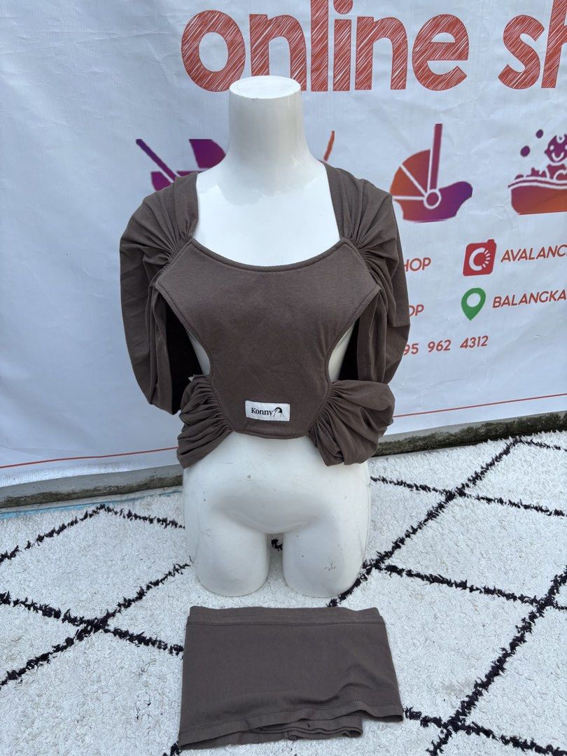 Konny carrier medium size (Category: Carriers & Slings) located in Manila. Submitted by avalanchesonlineshopmainacount (Listing ID 1463647410, Image 1). Description: .