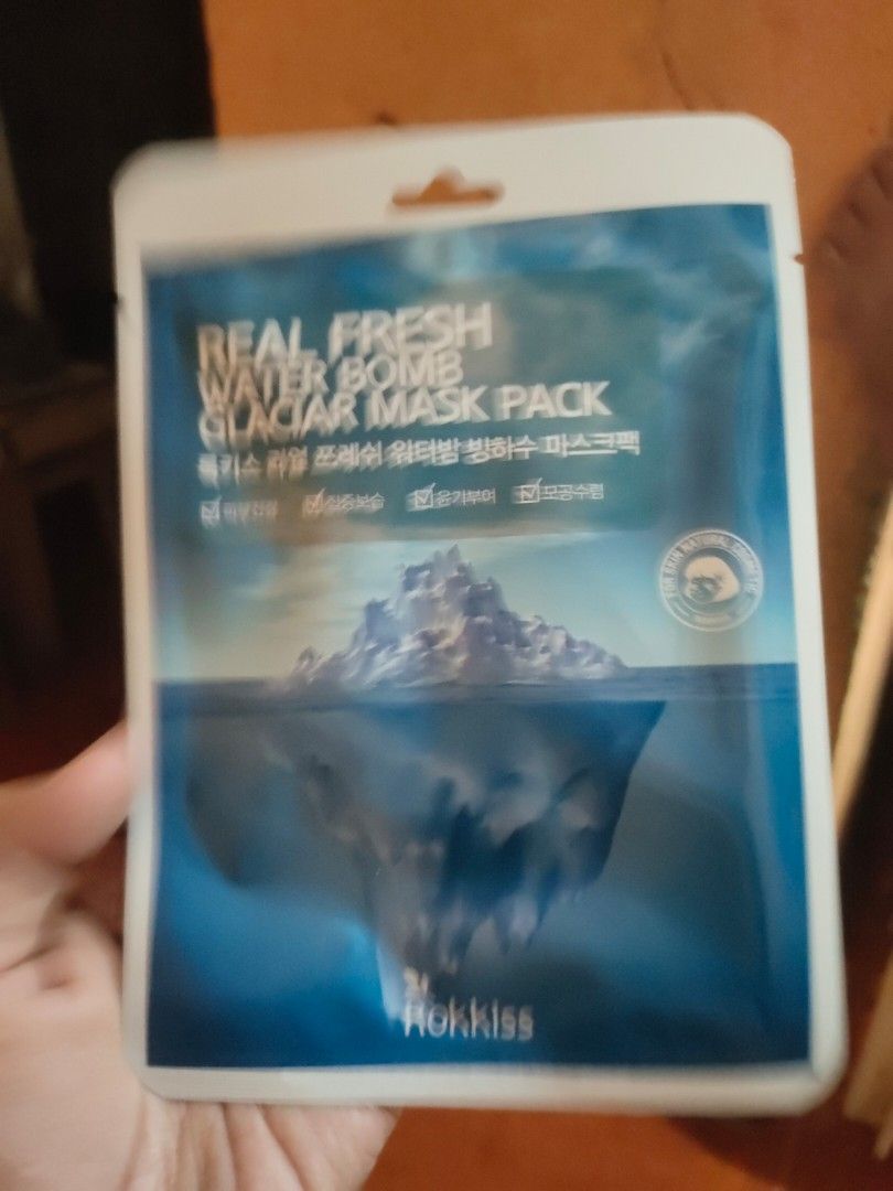 Korean skin care facial mask (Category: Face Care) located in Silang. Submitted by luckykoki2018 (Listing ID 1463611708, Image 2). Description: .