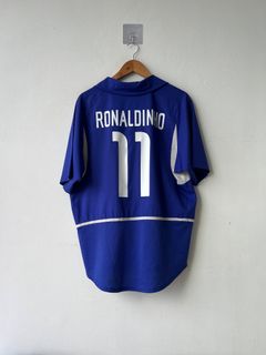 (Category: ) located in . Submitted by sundayfootballshirts (Listing ID 1463604280, Image 1). Description: .