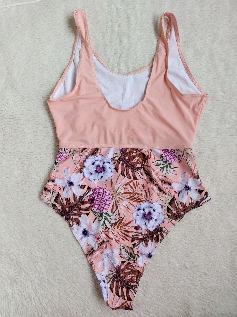 (L) One Piece Swimsuit (Category: Bikinis & Swimsuits) located in Paranaque City. Submitted by closetbykimkirsten (Listing ID 1463641893, Image 2). Description: 🎀Like New🎀 ✨Brand: Cut Tag ⚡No pads w/ Pad slot 🪷Size: Large 💸Price: P230 (Non Negotiable) ♦️All Items are PRELOVED in good condition. ♦️Please do manage your expectations. ♦️WASH before USE ♦️BUY at your own RISK 🔥NO RETURN NO EXCHANGE POLICY🔥 ⛔BOGUS BUYER/JOY RESERVER will be post