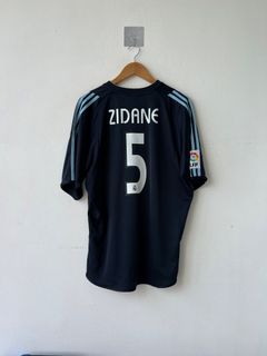 (Category: ) located in . Submitted by sundayfootballshirts (Listing ID 1463636446, Image 1). Description: .