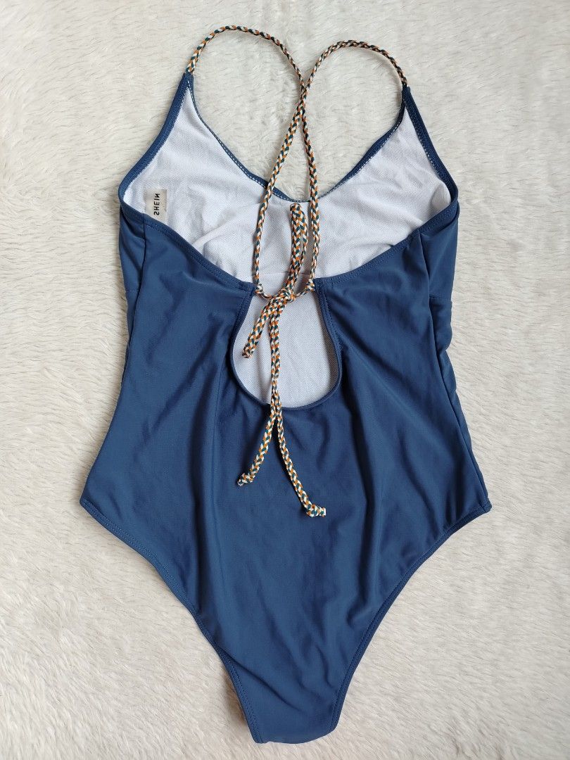 (L) SHEIN Swim (Category: Bikinis & Swimsuits) located in Paranaque City. Submitted by closetbykimkirsten (Listing ID 1463641460, Image 2). Description: 🎀Like New🎀 ✨Brand: Shein ⚡No pads w/ Pad slot 🪷Size: Large 💸Price: P249 (Non Negotiable) ♦️All Items are PRELOVED in good condition. ♦️Please do manage your expectations. ♦️WASH before USE ♦️BUY at your own RISK 🔥NO RETURN NO EXCHANGE POLICY🔥 ⛔BOGUS BUYER/JOY RESERVER will be posted in ever