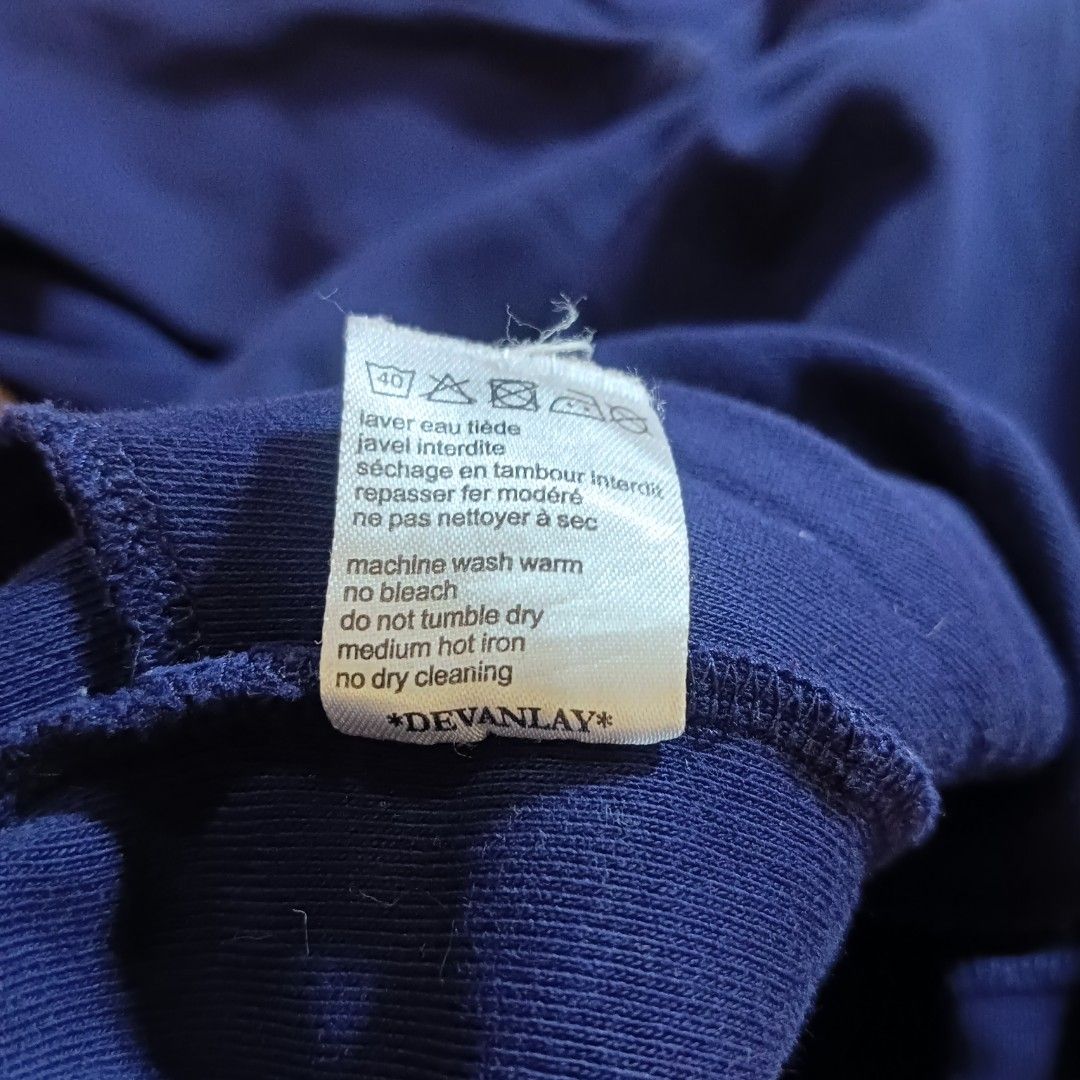 Lacoste Quarter Zip (Category: Activewear) located in Bugallon. Submitted by gabe-perez (Listing ID 1463673259, Image 3). Description: Lacoste Quarter Zip Size 7 Width 26 x Width 29-30 .