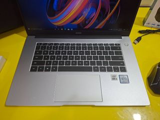 (Category: ) located in . Submitted by zeejaylaptops (Listing ID 1463589444, Image 1). Description: .