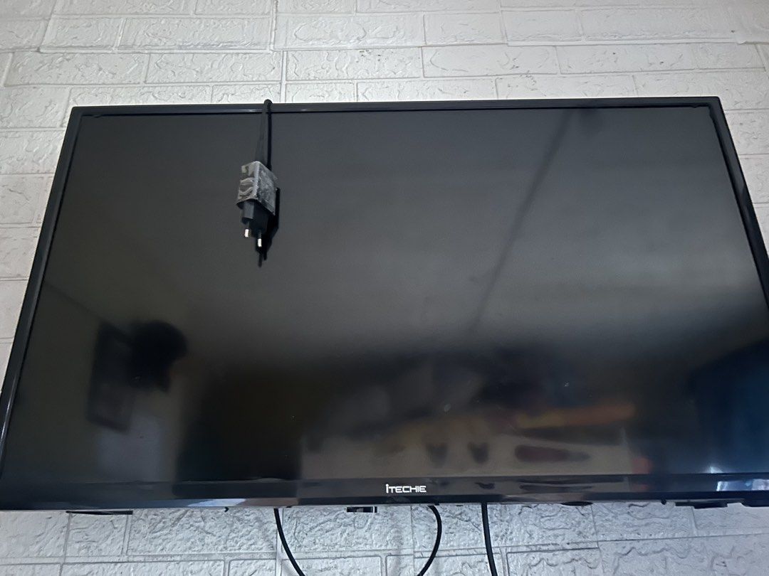 Led tv Itechie Brand (Category: TV) located in Quezon City. Submitted by pr0duct_paradize (Listing ID 1463636952, Image 1). Description: Kayo na po magpagawa! Nanonood kami biglang nag Black screen may sounds pa. Next hindi na namin alam if meron pa din sounds. Location Novaliches QC.