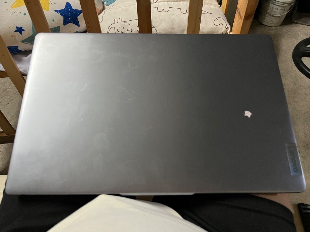 Lenovo Laptop (Category: Laptops & Notebooks) located in Caloocan City. Submitted by miraii33 (Listing ID 1463664966, Image 2). Description: Im selling my personal Laptop barely use na kaya benta nalang.