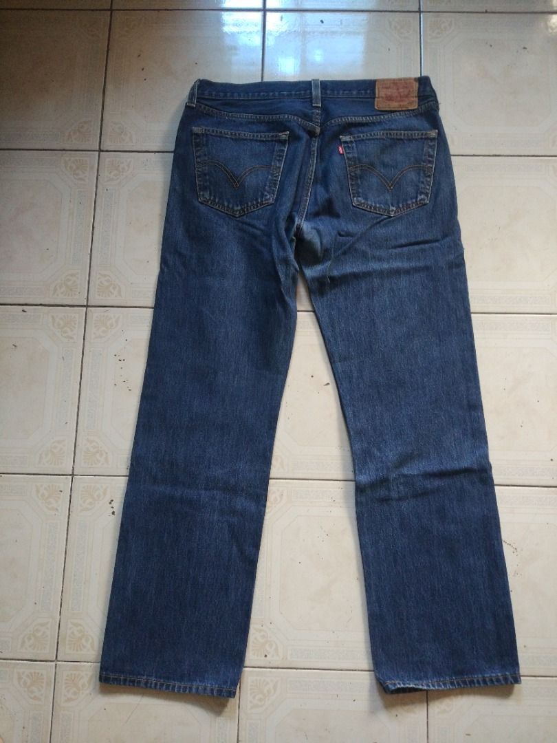 Levis 501 Jean 37 actual (Category: Jeans) located in Pasay City. Submitted by denimdude.ph (Listing ID 1463666616, Image 2). Description: .