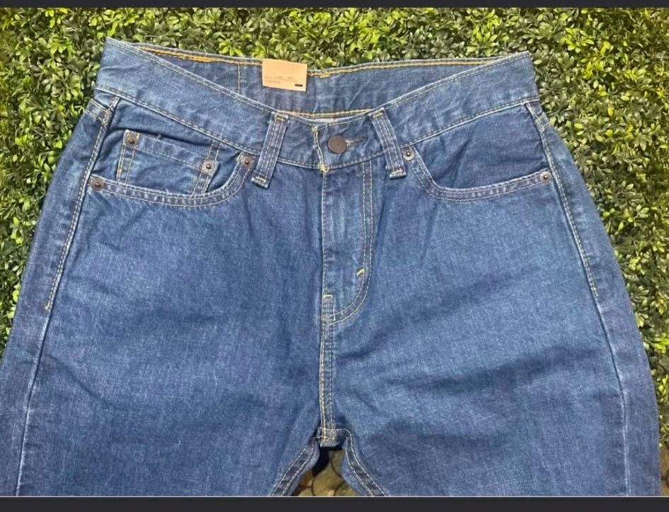 Levi's 505 Jeans W30 L32 (Category: Jeans) located in Cainta. Submitted by patrickwilsonstore (Listing ID 1463609276, Image 3). Description: Levi’s mens denim pants Comes with size tag only Size: waist- 30” Length- 43” Original price: $54.99 (SRP 2500-3k) Selling price: 1,599.