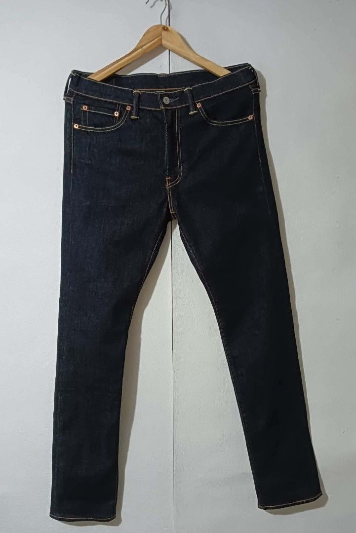 Levis 510 (Category: Jeans) located in Iligan City. Submitted by jh_pr0 (Listing ID 1463669217, Image 1). Description: Lēvîs 510 (slimfit) Brandnew condi (hangtag nlang kulang) Waist: 33 on tag fit til 35 on tape Length: 43 on actual tape Hem: 7" Color rate: 10/10 No issue Mine: 2k+sf.