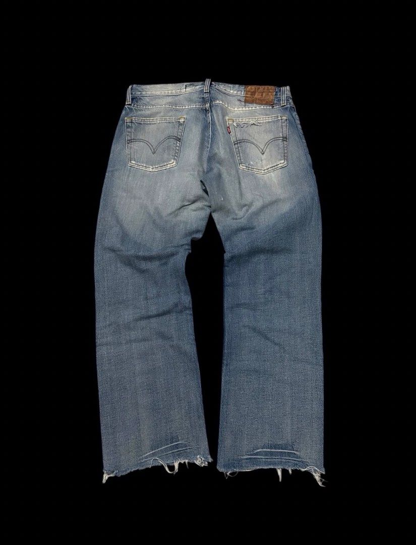 Levi’s 514 (Category: Jeans) located in Las Pinas. Submitted by thrftmnl. (Listing ID 1463673540, Image 2). Description: Levi’s 514 Size: 34 on tag Dimes Width: 32-34 Length: 38 Thigh: 11.5 Inseam: 28 Leg opening: 8.5.