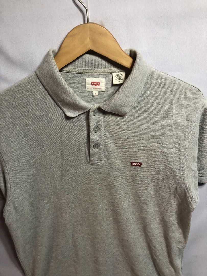 Levis polo (Category: Tshirts & Polo Shirts ) located in Cagayan de Oro. Submitted by kennymiiiiii (Listing ID 1463661341, Image 2). Description: 19*27 Need deep wash C57.