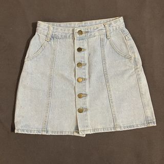 (Category: ) located in . Submitted by caffinjty (Listing ID 1463728394, Image 1). Description: .