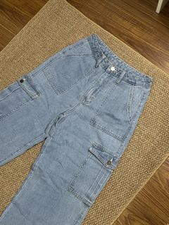 (Category: ) located in . Submitted by miafml-closet-cleanout (Listing ID 1463577743, Image 1). Description: .