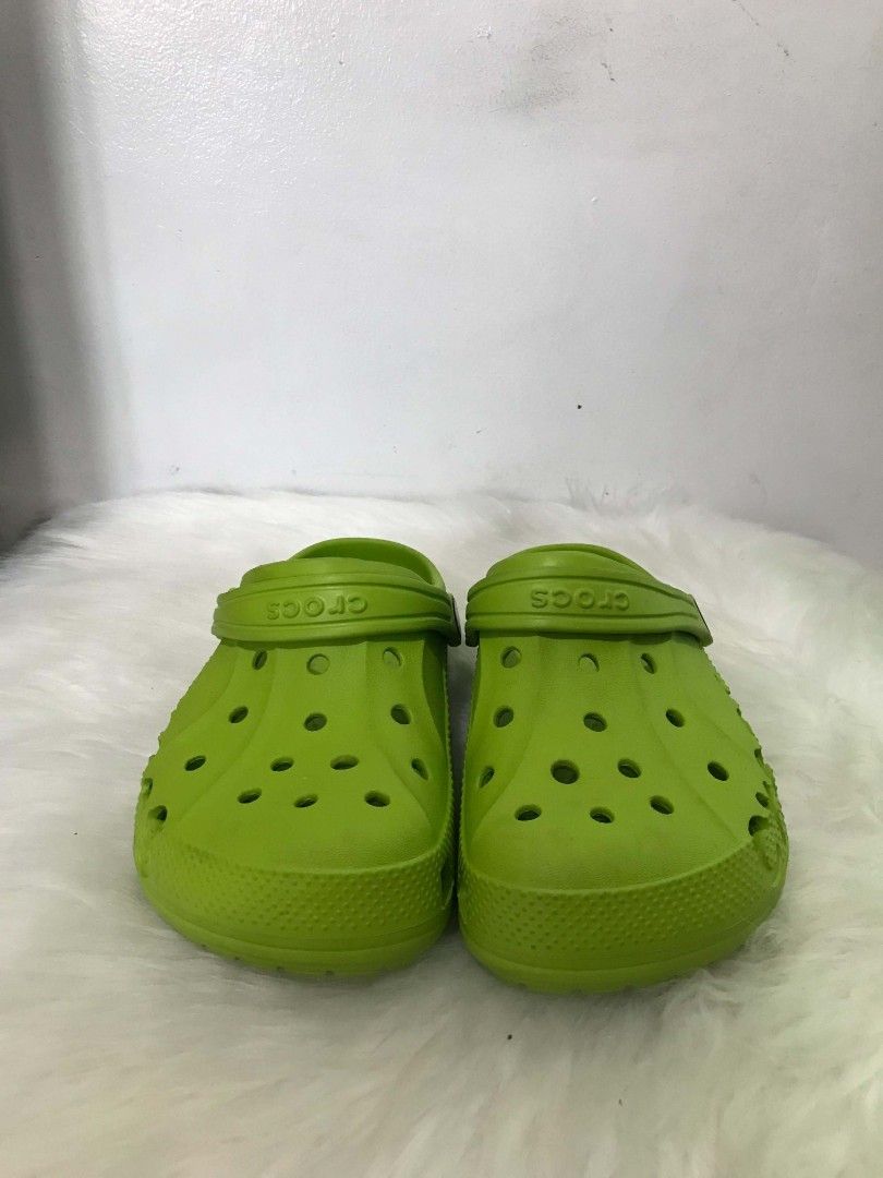 Lime Green Crocs Classic Clogs (Category: Slippers & Slides) located in Manila. Submitted by vincent.seller (Listing ID 1463604056, Image 1). Description: - Classic Crocs clogs in a vibrant lime green. - Easy slip-on and off design. - Ideal for casual outings or gardening. - Features ventilation holes for breathability. - Known for comfort and durability. - Adds a fun splash of color to your footwear collection..