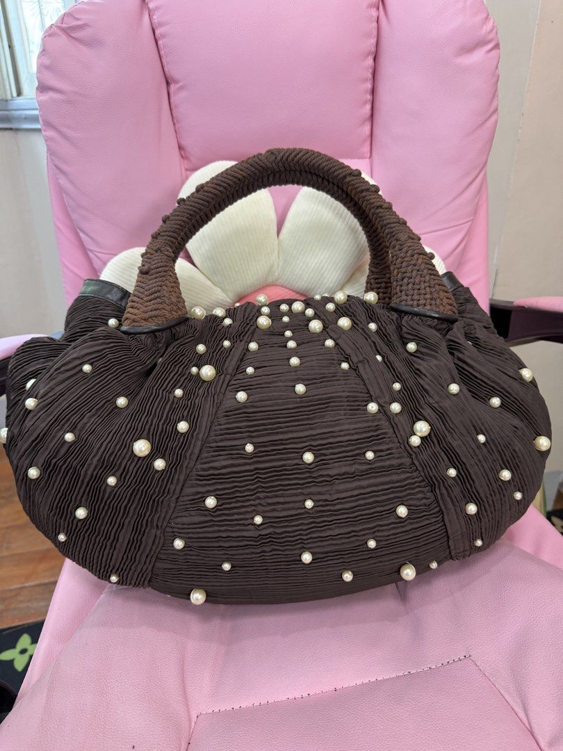 Limited Fendi spy (Category: Announcements) located in Surigao. Submitted by ziensap1008873 (Listing ID 1463570672, Image 2). Description: Pre-loved.