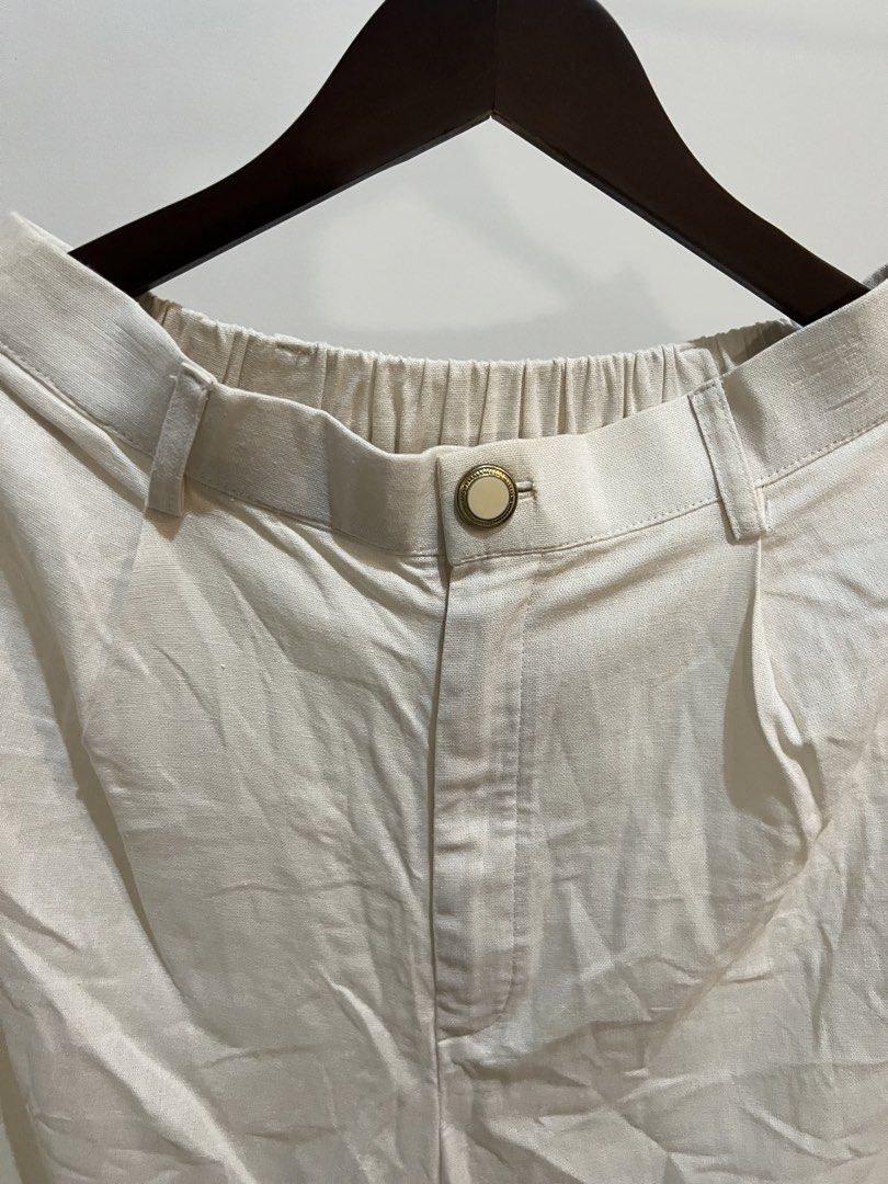 Linen pants (local designer brand) (Category: Other Bottoms) located in Quezon City. Submitted by styleandcomfort (Listing ID 1463705587, Image 3). Description: Never worn Linen fabric Original price is 2,000 Garterized at the back (fits small to medium) depends on the fit you like When worn photo posted is white (sample only) Message me for inquiries 😊.