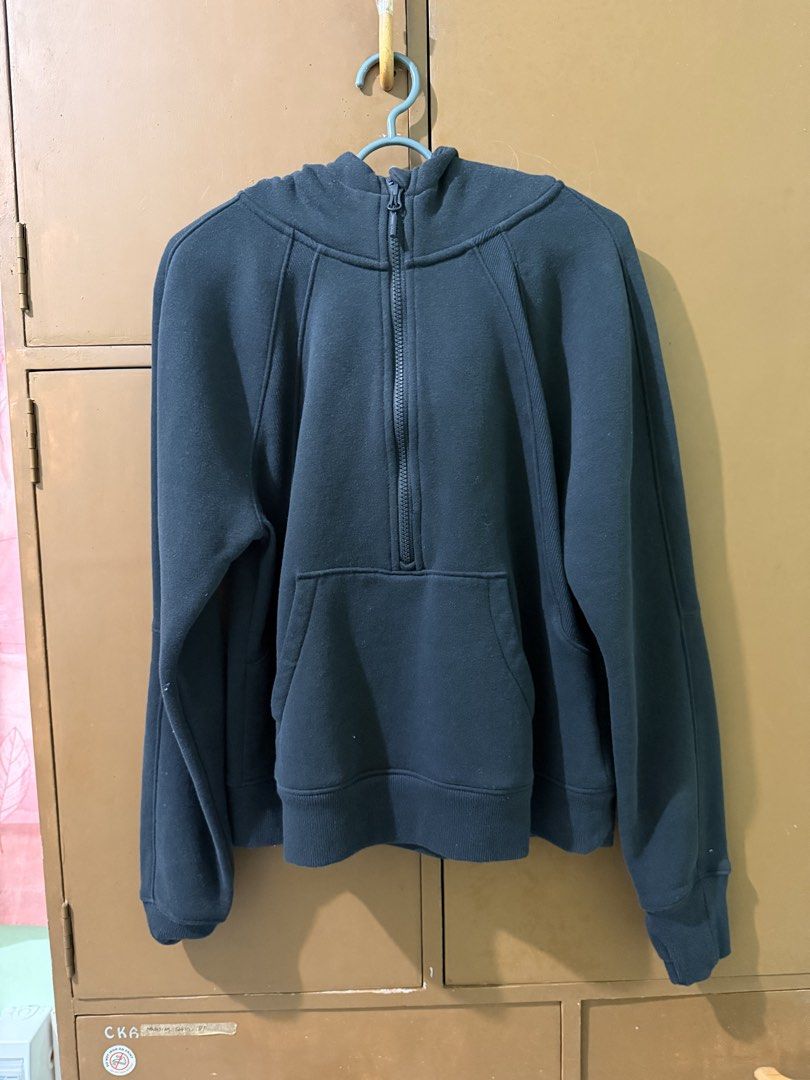 Lole Black Zip-Up Hoodie (Category: Coats, Jackets and Outerwear) located in Lucena. Submitted by lcndeclutter (Listing ID 1463648720, Image 1). Description: - Black Lole hoodie - Quarter zip closure - Front pouch pocket - Hooded design - Lole logo detail on sleeve - Made in Cambodia - Ideal for casual wear or layering.