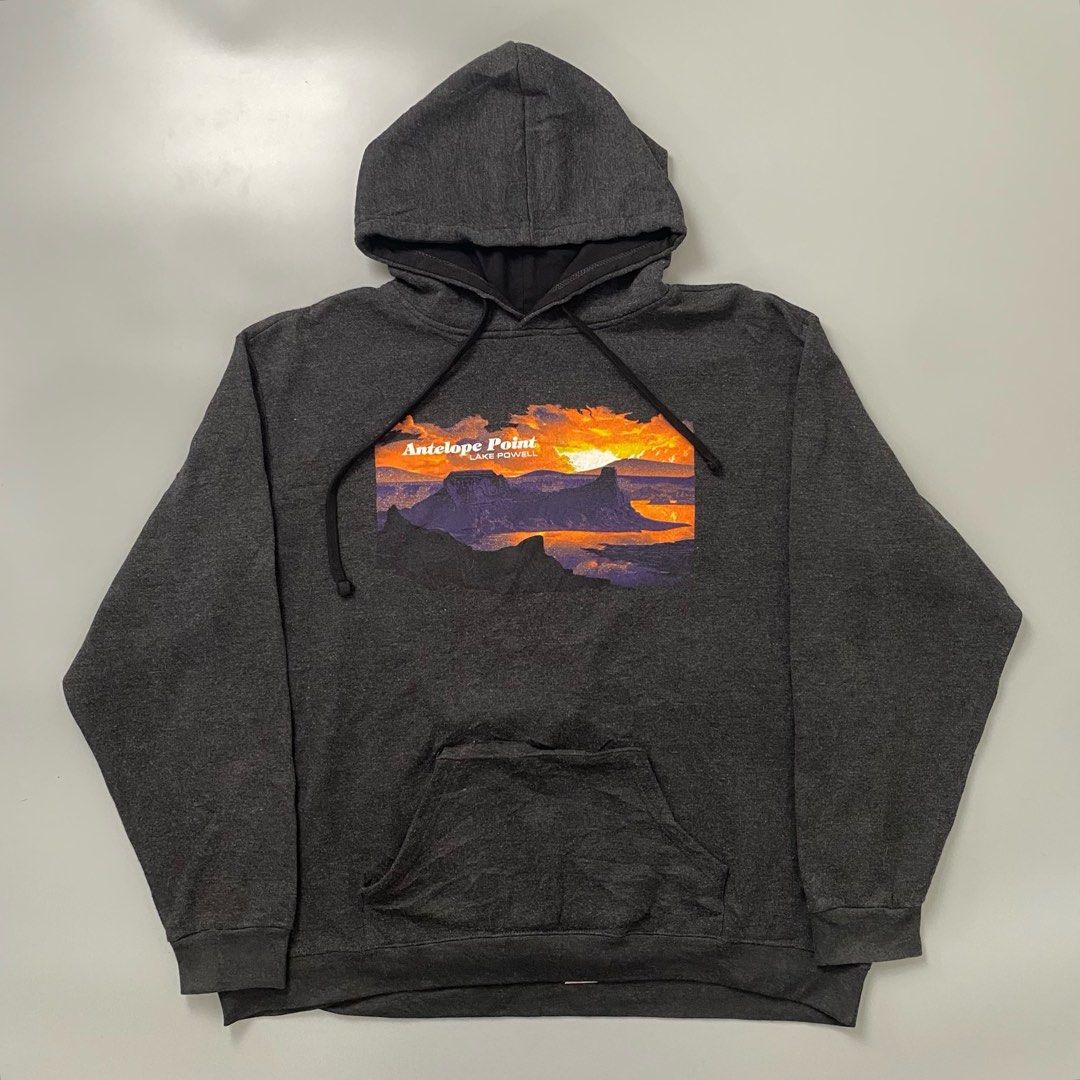 LONE ROCK 🛹 | Heather Black Oversized Pullover Hoodie (Category: Hoodies) located in Bulacan. Submitted by orc.ph (Listing ID 1463663722, Image 1). Description: LONE ROCK 🛹 | Heather Black Oversized Pullover Hoodie Material Used: 60% Cotton 40% Polyester - Heathered Black -Oversized -Adjustable Hood Drawstring -Graphic Screen-Printed “Antelope Point” Landscapre - Kangaroo Pouch - Casual -Streetwear ‎-Size: Free Size -Width: 29” ‎-Length: 29.5” 